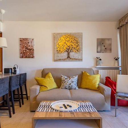 Wraparound Lake Views Bellavista Residence Campione dʼItalia 外观 照片