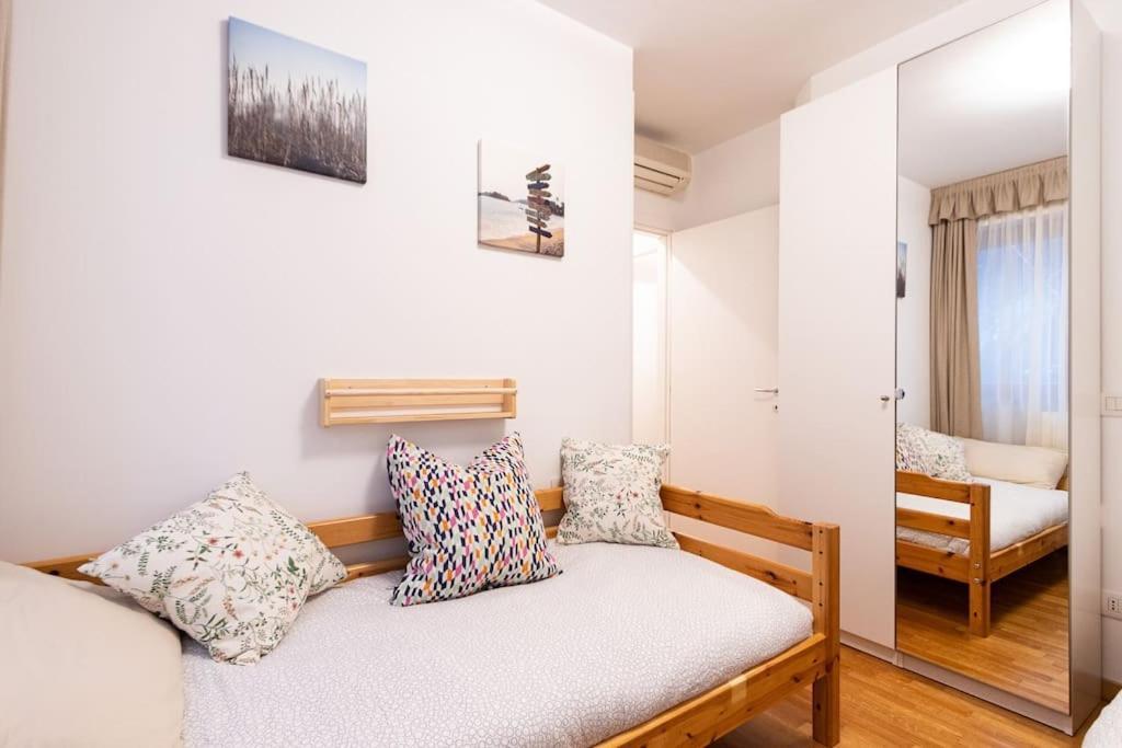 Wraparound Lake Views Bellavista Residence Campione dʼItalia 外观 照片