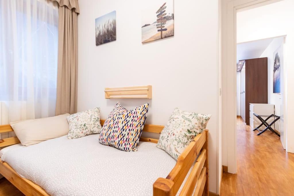 Wraparound Lake Views Bellavista Residence Campione dʼItalia 外观 照片