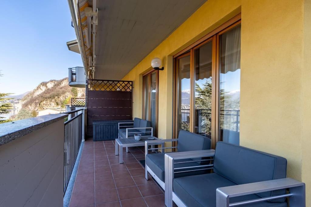 Wraparound Lake Views Bellavista Residence Campione dʼItalia 外观 照片